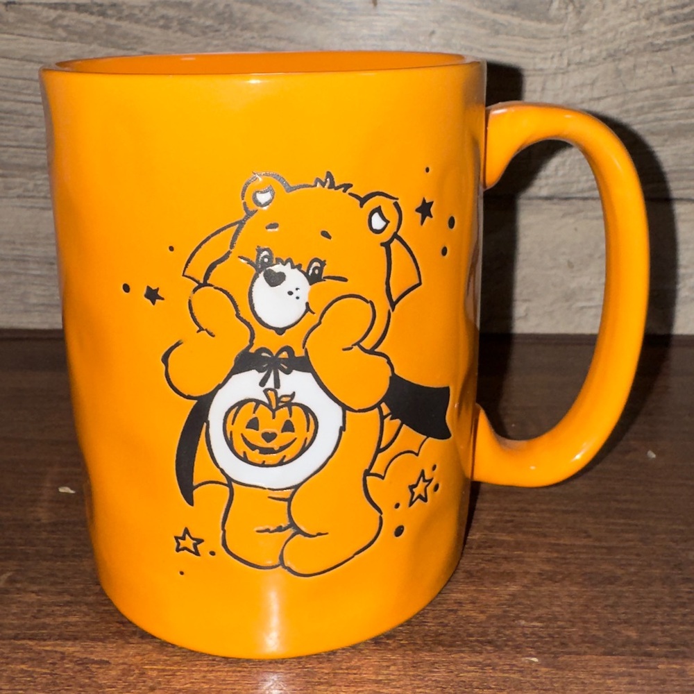 Super Cute 🥰 Orange Care Bears 🐻 Collectible Halloween Bear Double Sided Mug